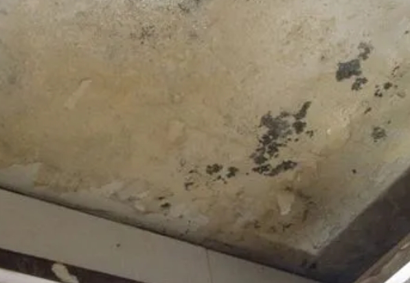 尉犁阳台漏水维修公司分享下尉犁卫生间渗水维修需要注意哪些问题。